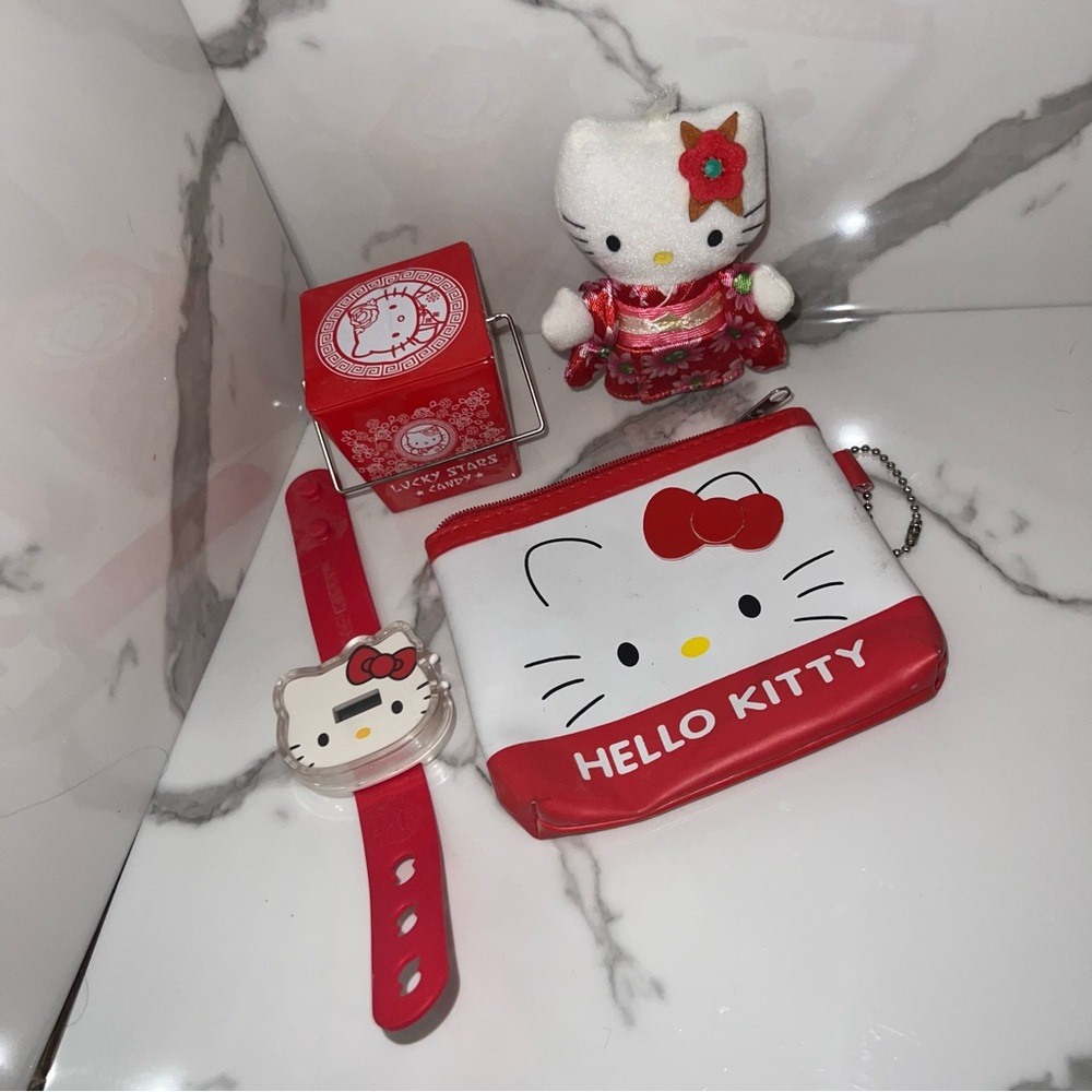 Red Hello Kitty Lot Bundle Vintage Tin Watch Plush Purse Wallet